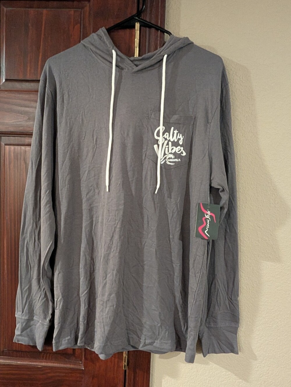 Women's Gray Scoop Neck Top - S